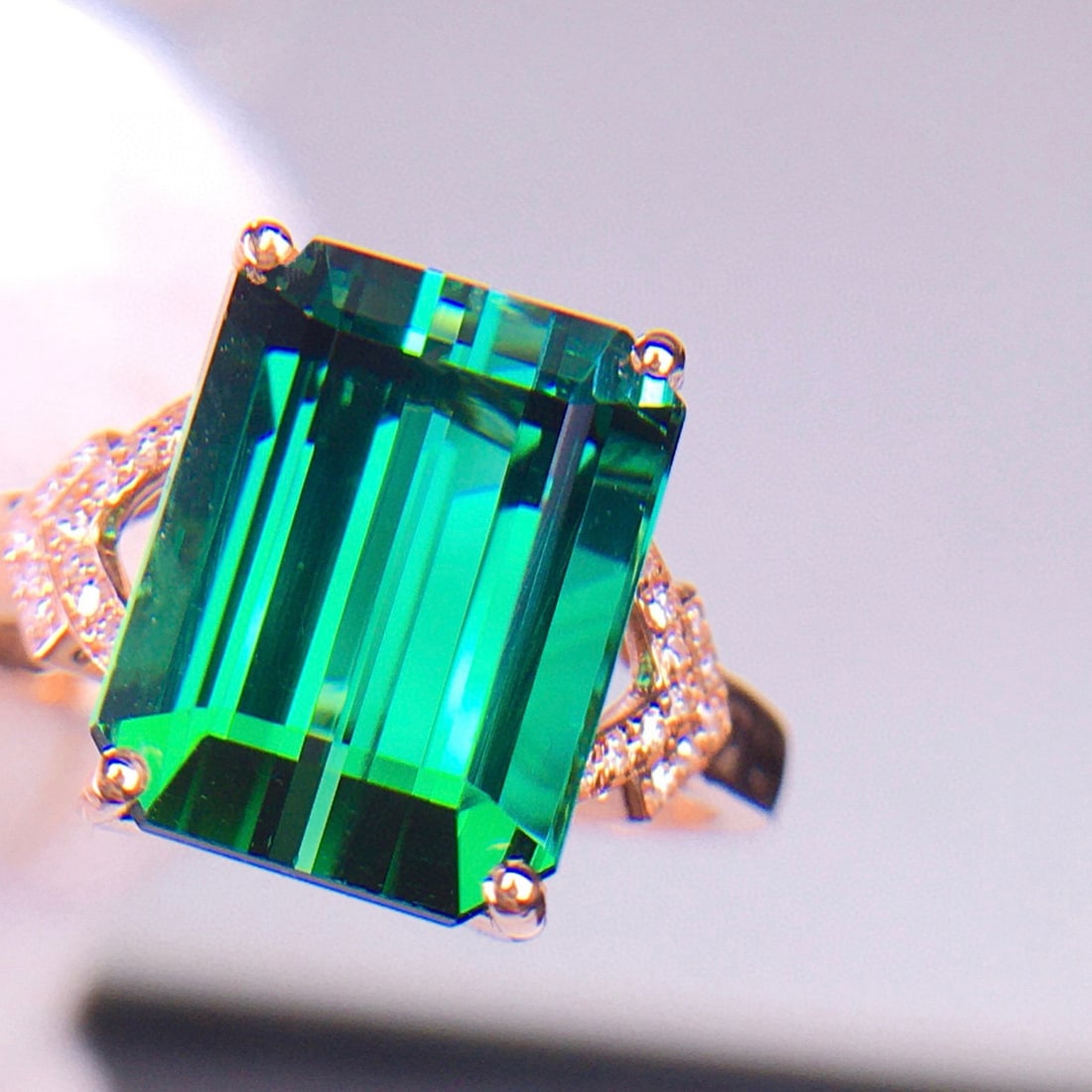 14k Gold 5.28 Ct Natural Tourmaline & Diamond Ring - 3