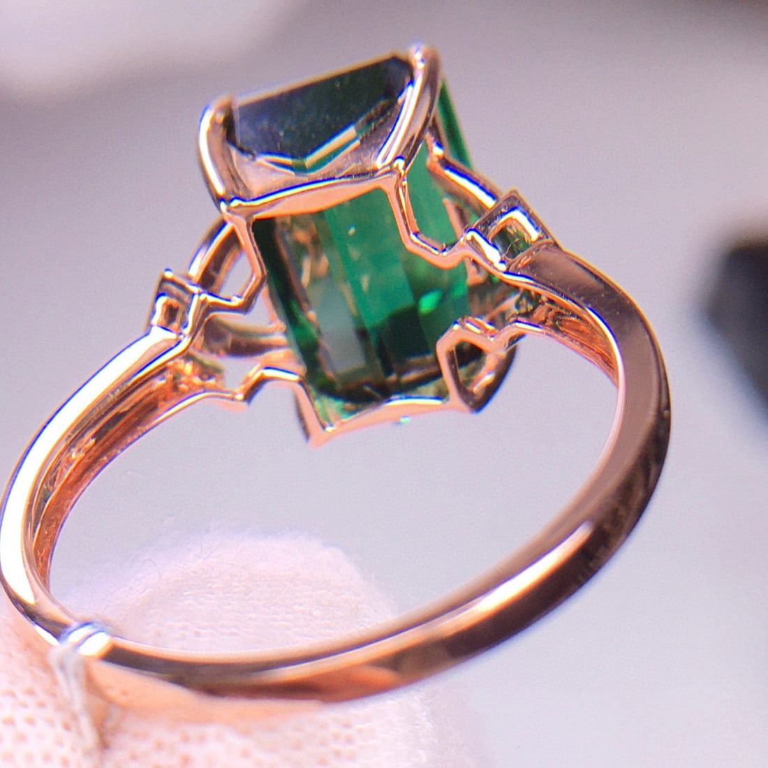 14k Gold 5.28 Ct Natural Tourmaline & Diamond Ring - 6