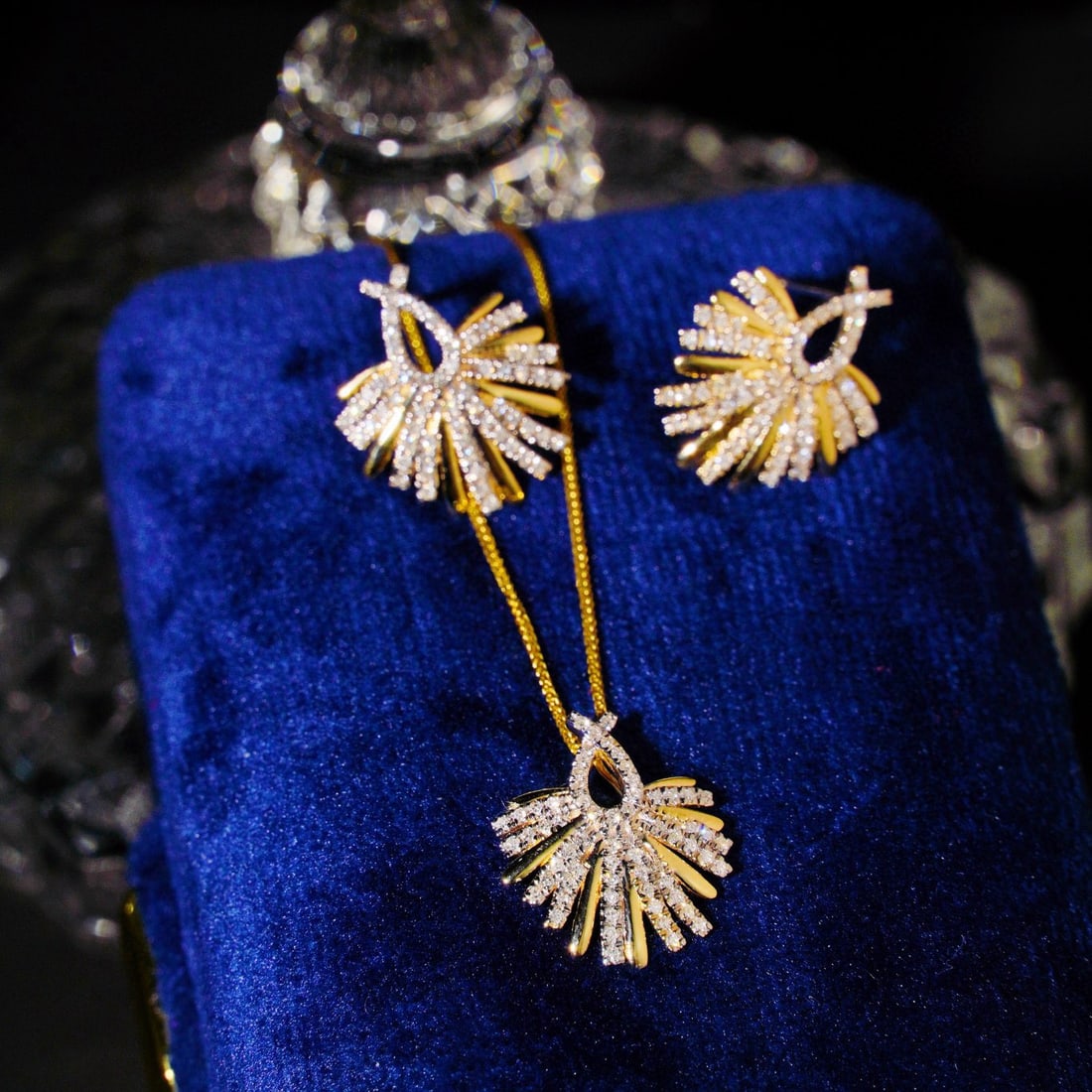 14k Gold 0.78 Ctw Natural H Diamond Jewelry Set - 4