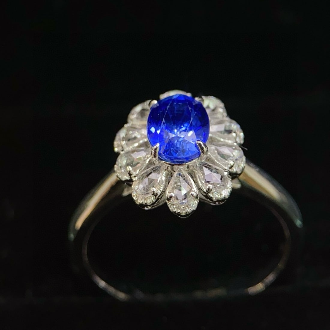 14k Gold 1.3 Ct Natural Sapphire & Diamond & Sapphire Ring - 2