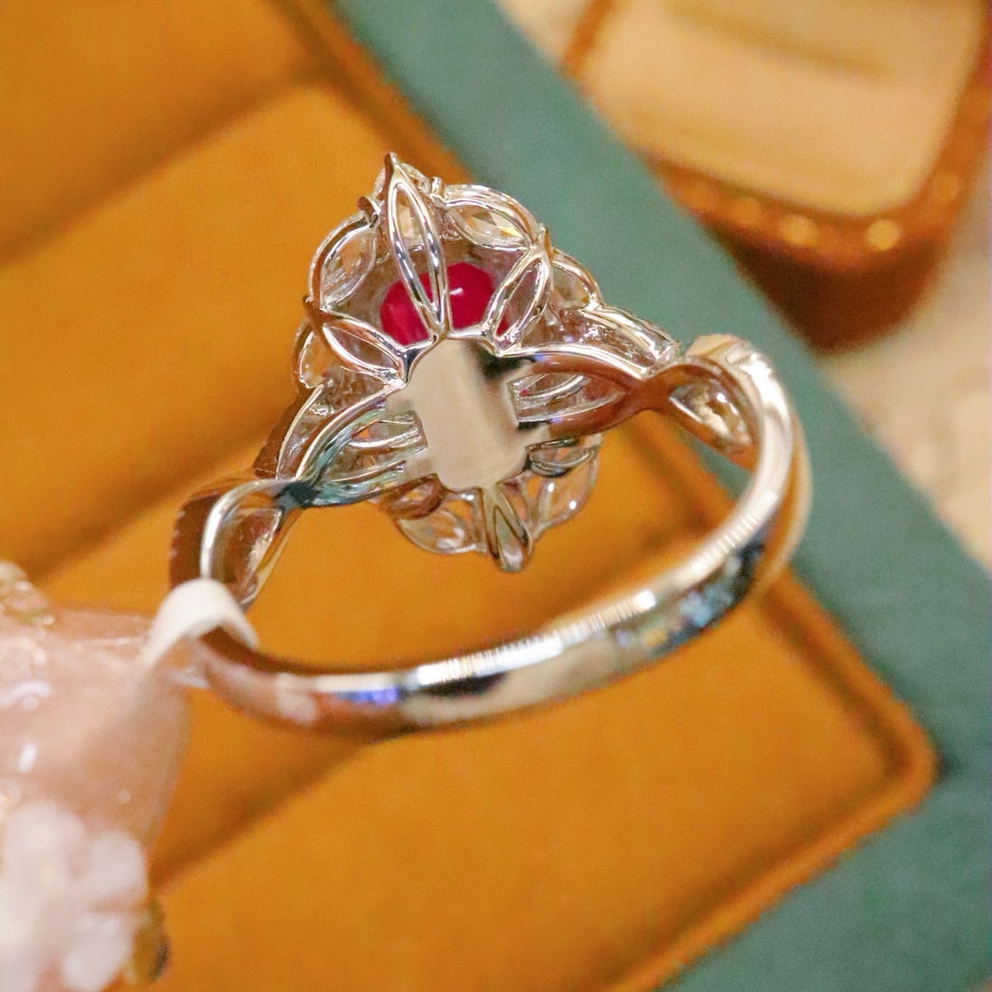14k Gold 2.16 Ctw Natural Ruby & Diamond Ring - 4