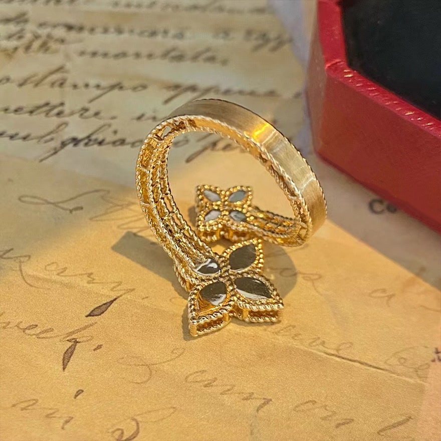 14k Gold 0.04 Ct Natural H Diamond Ring - 2