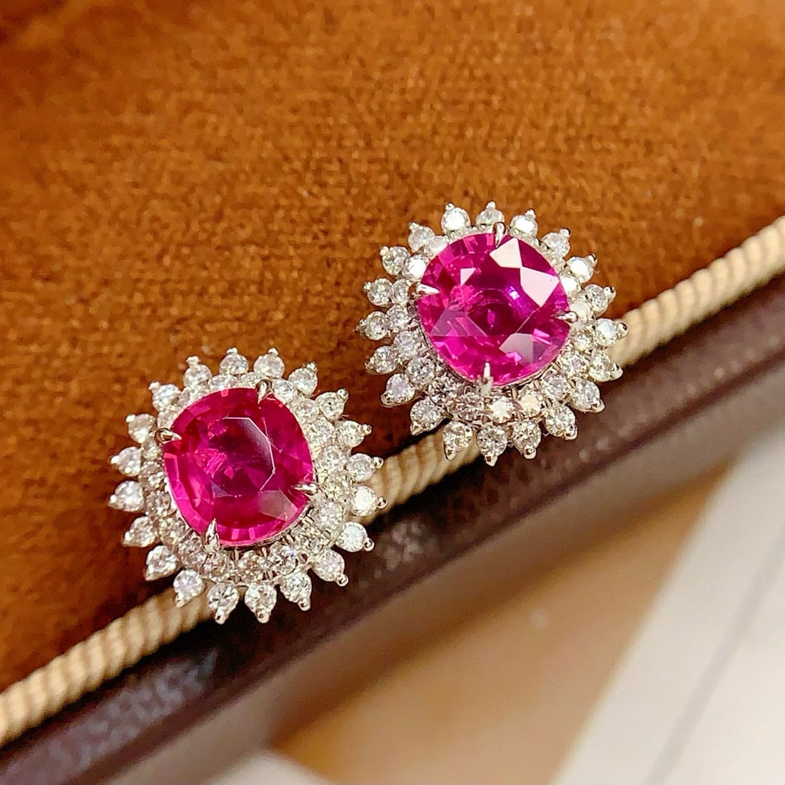 14k Gold 1.6 Ct Natural Ruby & Diamond Earrings - 3