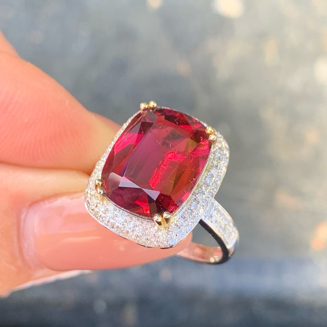 14k Gold 5.25 Ct Natural Tourmaline & Diamond Ring - 2