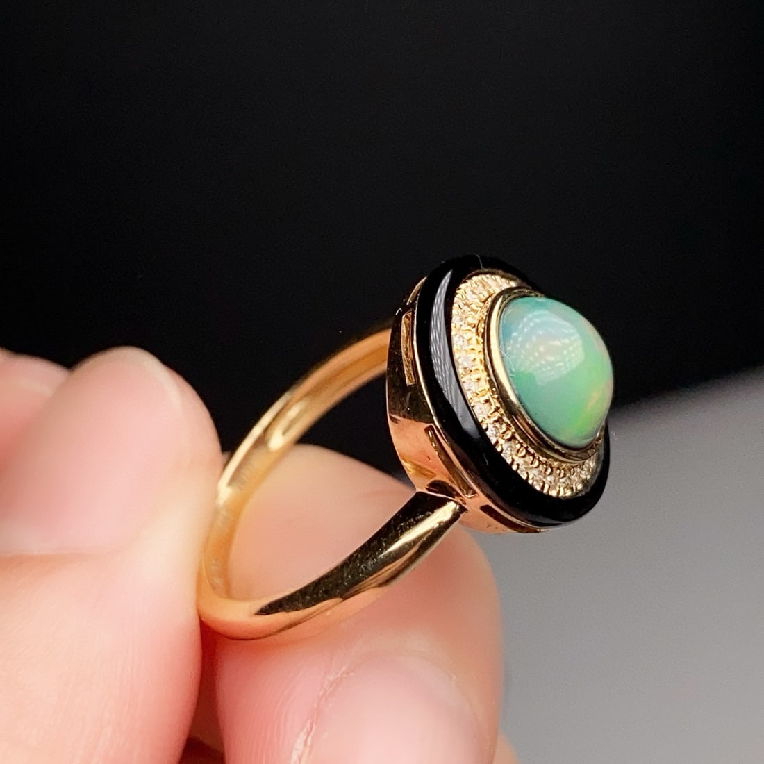 14k Gold 1.09 Ctw Natural Opal & Diamond Ring - 4