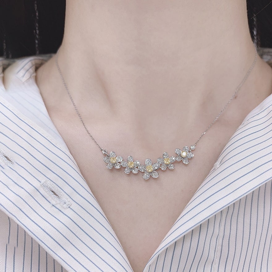 14k Gold 1.00 Ctw Natural Yellow Diamond & Diamond Necklace - 3