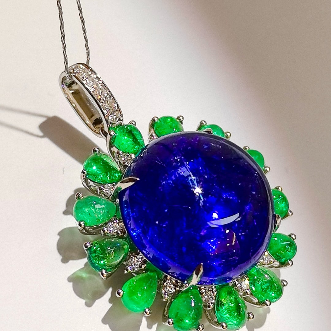 14k Gold 20.00 Ctw Natural Tanzanite & Emerald Pendant( Without Chain ) - 3