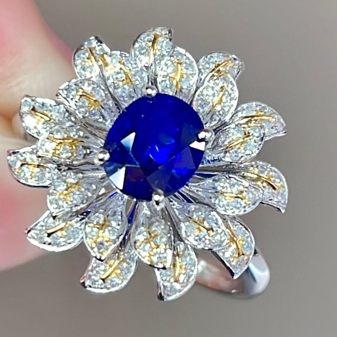 14k Gold 0.9 Ct Natural Sapphire & Diamond Ring - 2