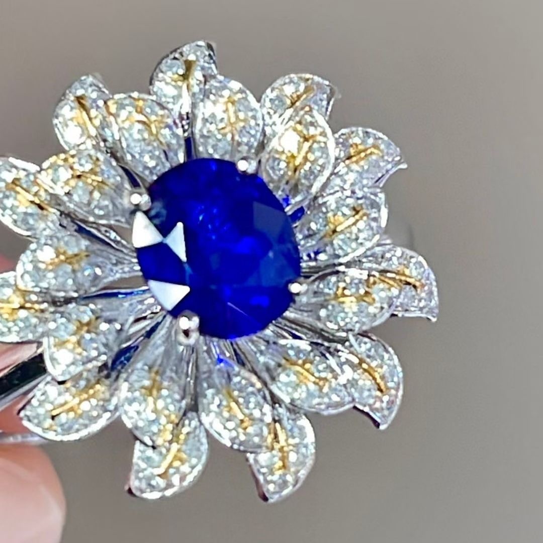 14k Gold 0.9 Ct Natural Sapphire & Diamond Ring - 4