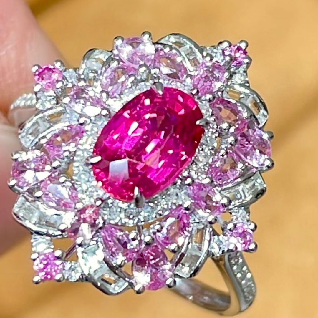 14k Gold 1.18 Ct Natural Ruby & Diamond & Sapphire Ring - 2