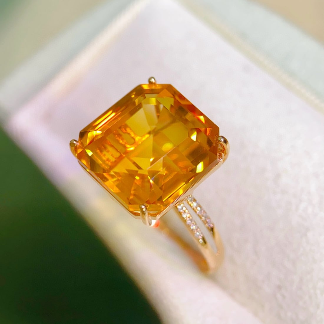 14k Gold 11.11 Ctw Natural Citrine & Diamond Ring - 2