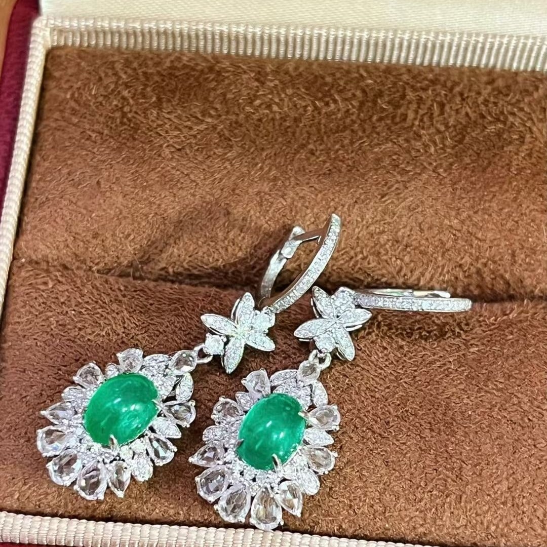 14k Gold 1.95 Ct Natural Emerald & Diamond Earrings - 3