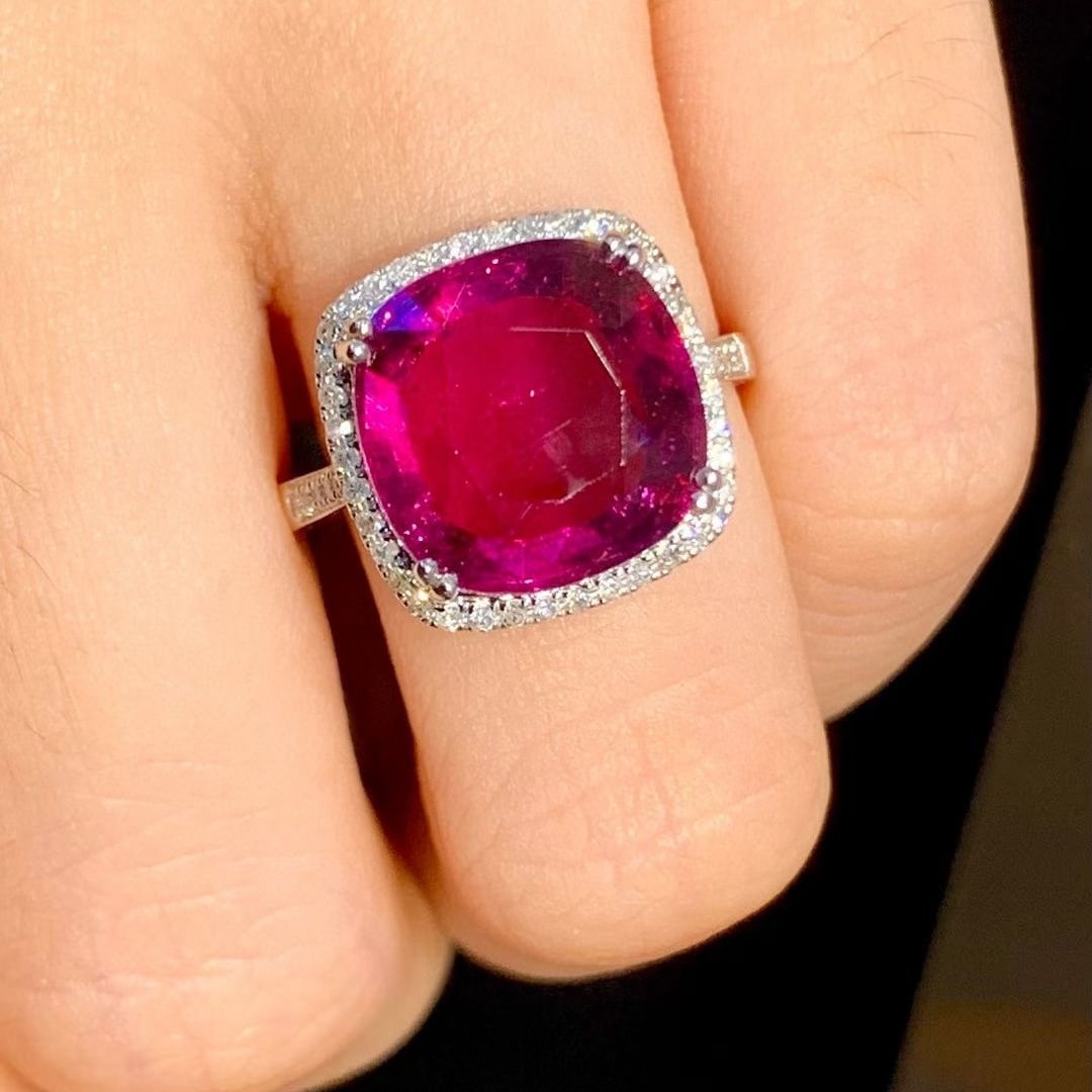 14k Gold 6.6 Ct Natural Tourmaline & Diamond Ring - 4
