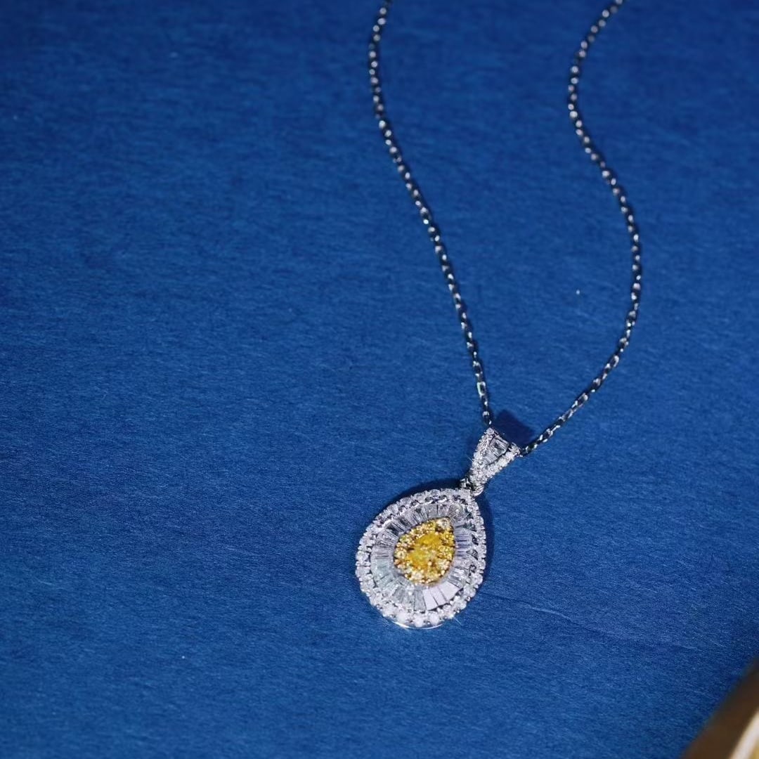 14k Gold 0.70 Ct Natural Color Diamond Necklace - 3