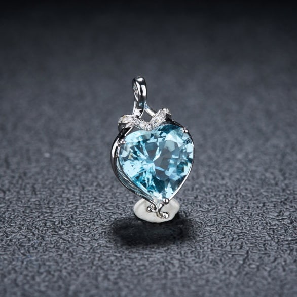 14k Gold 3.76 Ct Natural Aquamarine & Diamond Pendant( Without Chain ) - 2