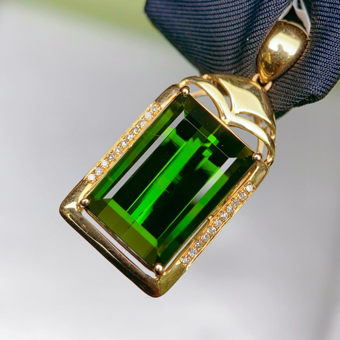 14k Gold 9.66 Ctw Natural Tourmaline & Diamond Pendant( Without Chain ) - 2