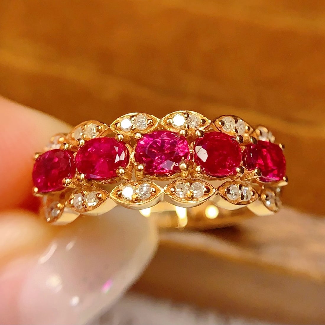 14k Gold 1.5 Ct Natural Ruby & Diamond Ring - 2