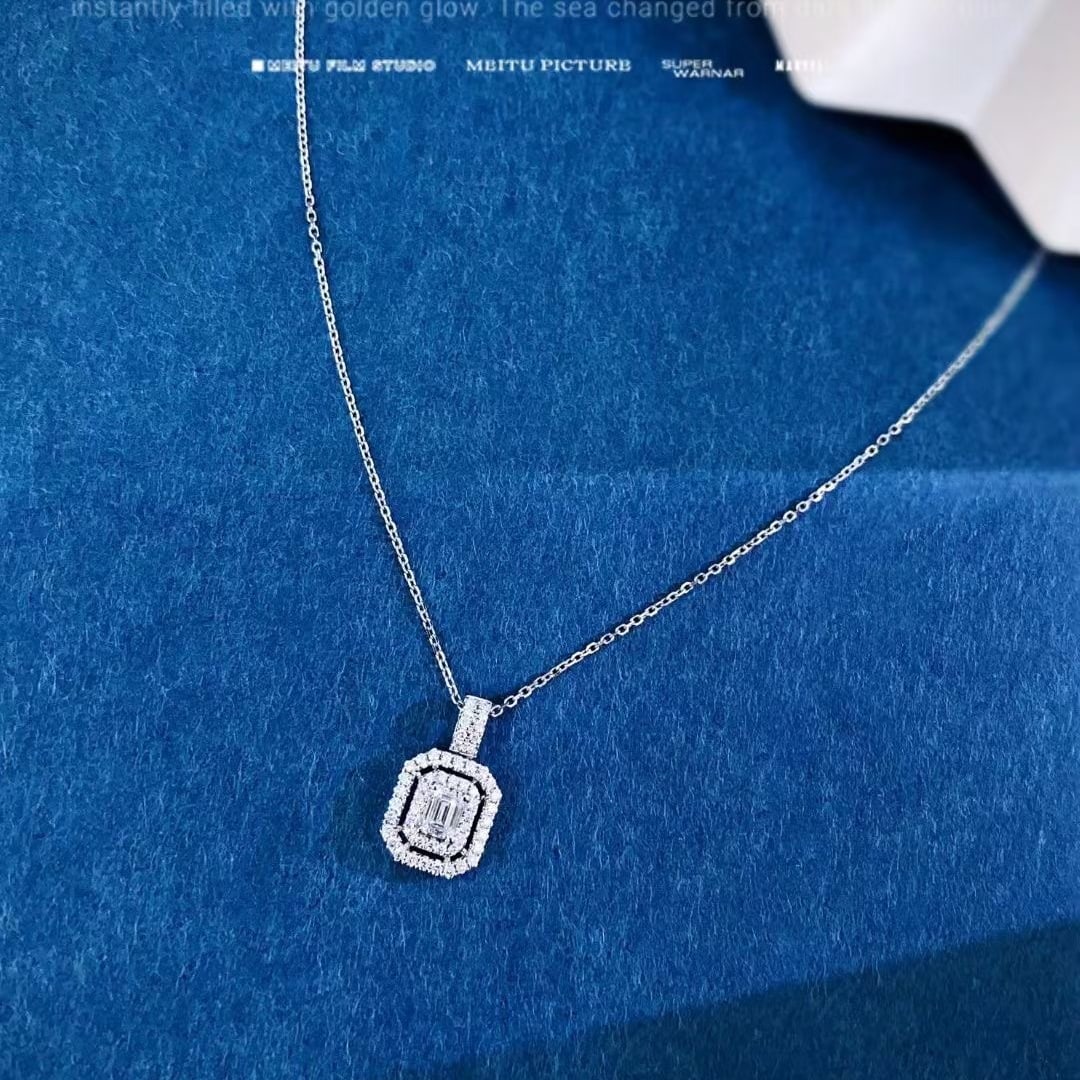Gia Certified 14k Gold 0.52 Ctw Natural F Si1 Emerald Diamond Necklace - 2