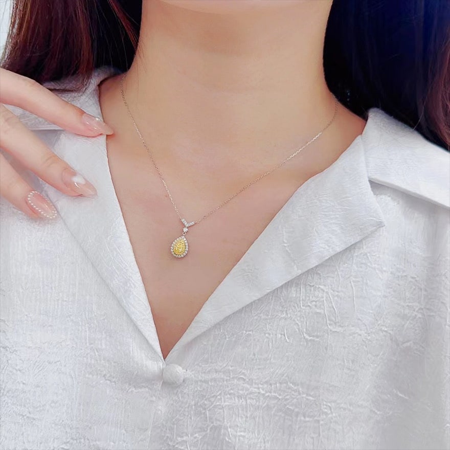 14k Gold 0.50 Ctw Natural Yellow Diamond & Diamond Necklace - 3