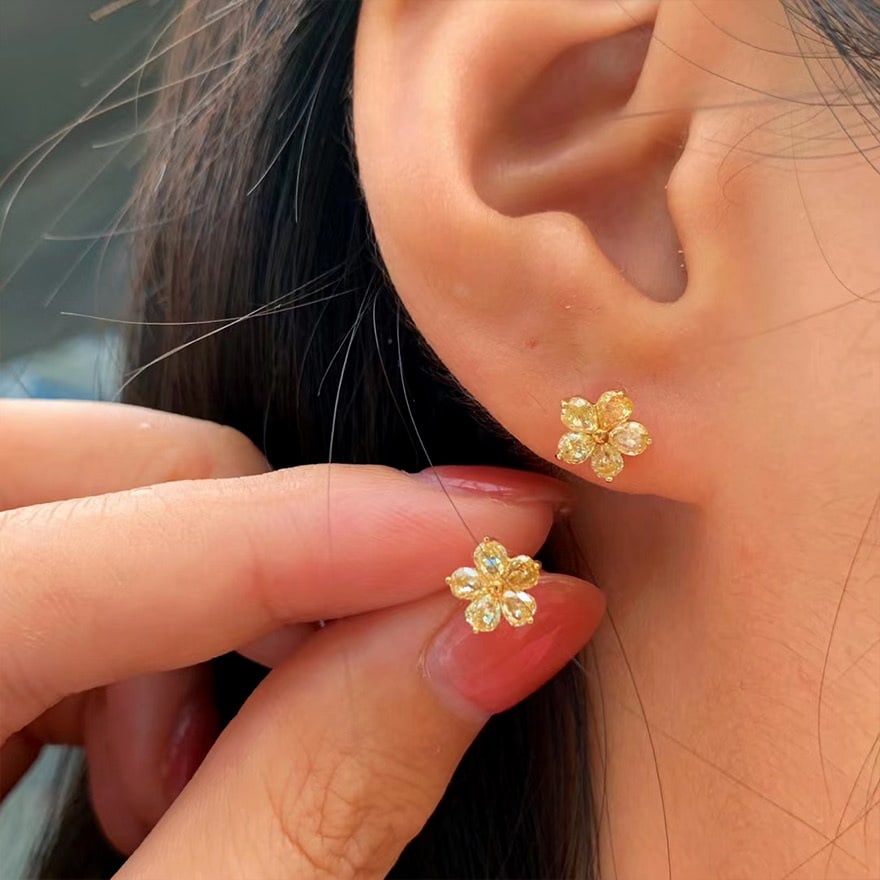 14k Gold 0.7 Ct Natural Yellow Diamond Earrings - 5