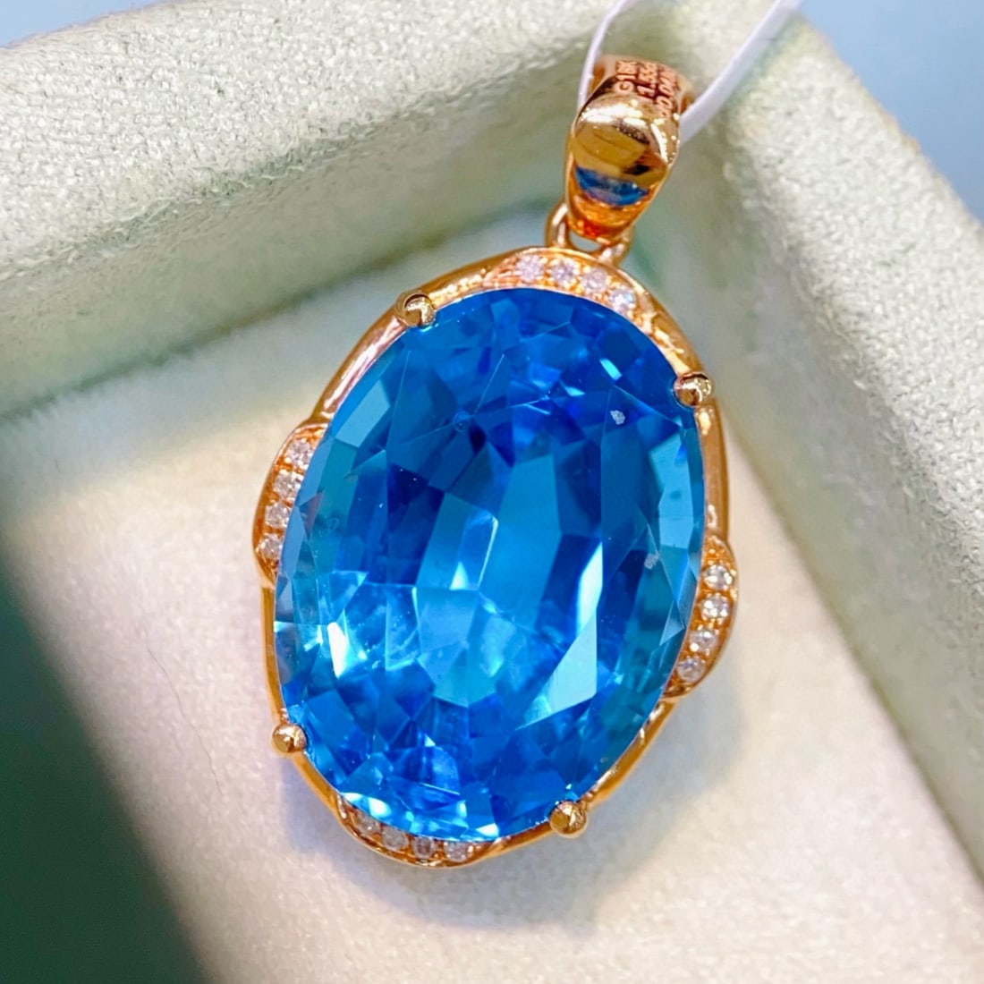 14k Gold 11.60 Ctw Natural Topaz & Diamond Pendant( Without Chain ) - 2