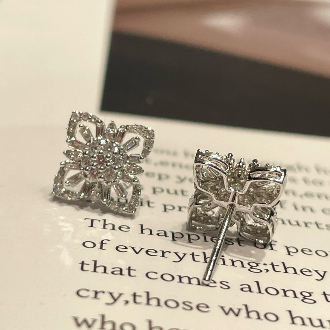 14k Gold 0.50 Ct Natural H Diamond Earrings - 2