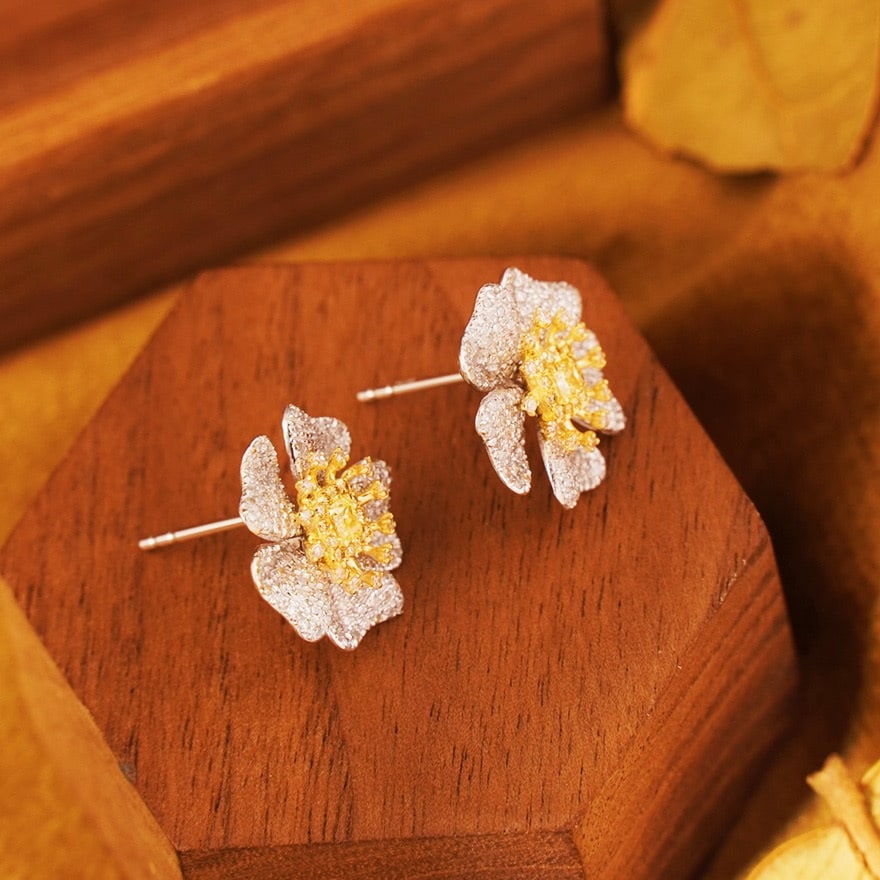 14k Gold 1.1 Ct Natural Color Diamond & Flowers Earrings - 2