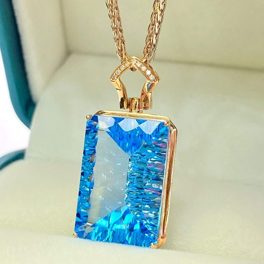 14k Gold 14.1 Ct Natural Topaz & Diamond Pendant( Without Chain ) - 2