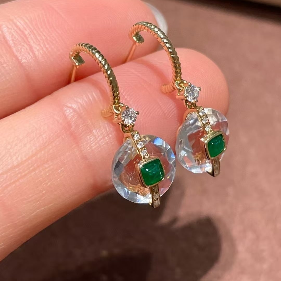 14k Gold 0.2 Ct Vivid Green Natural Emerald & Diamond Earrings - 4