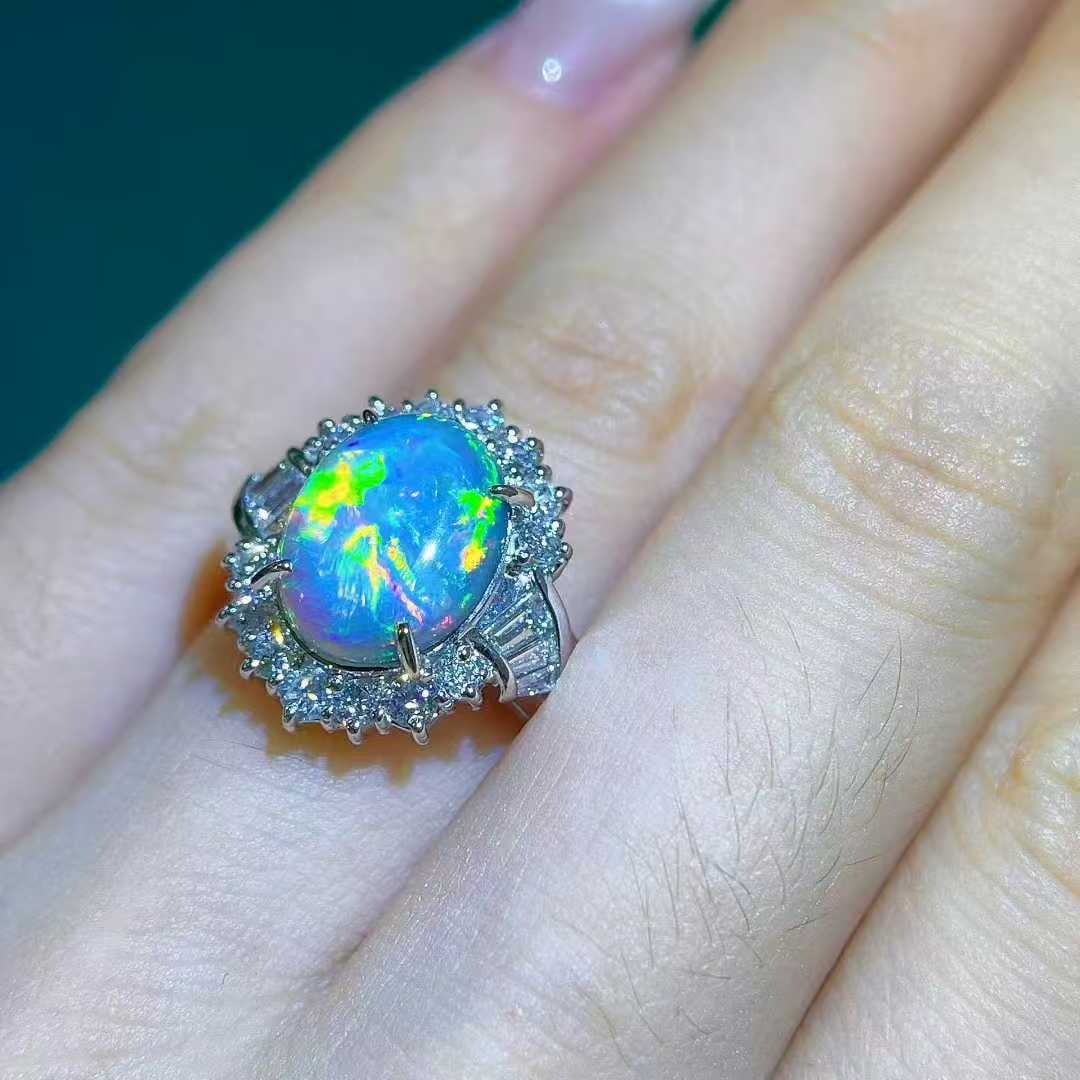 14k Gold 3.40 Ctw Natural Opal & Diamond Ring - 8
