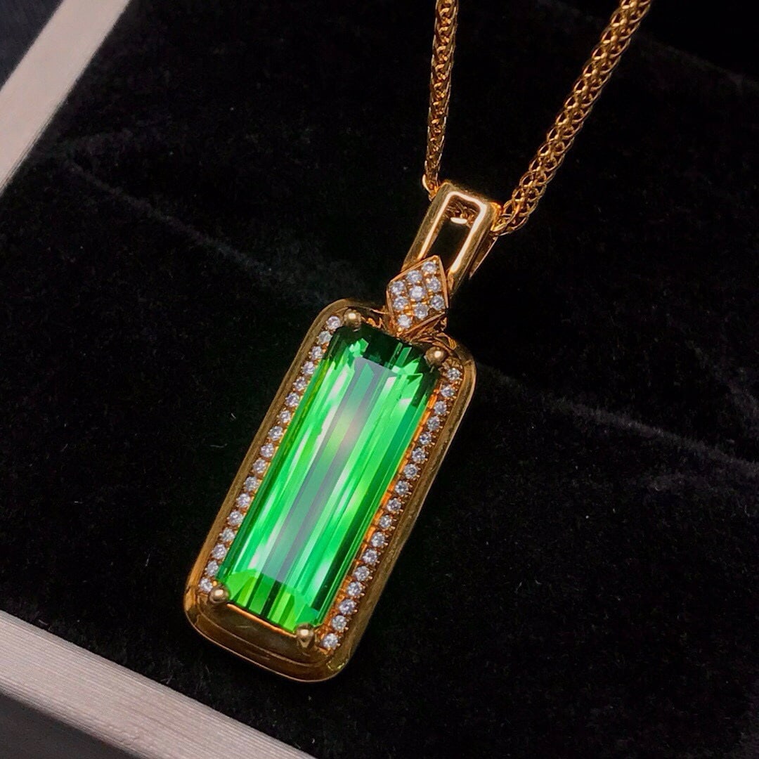 14k Gold 4.48 Ct Natural Tourmaline & Diamond Pendant( Without Chain ) - 2
