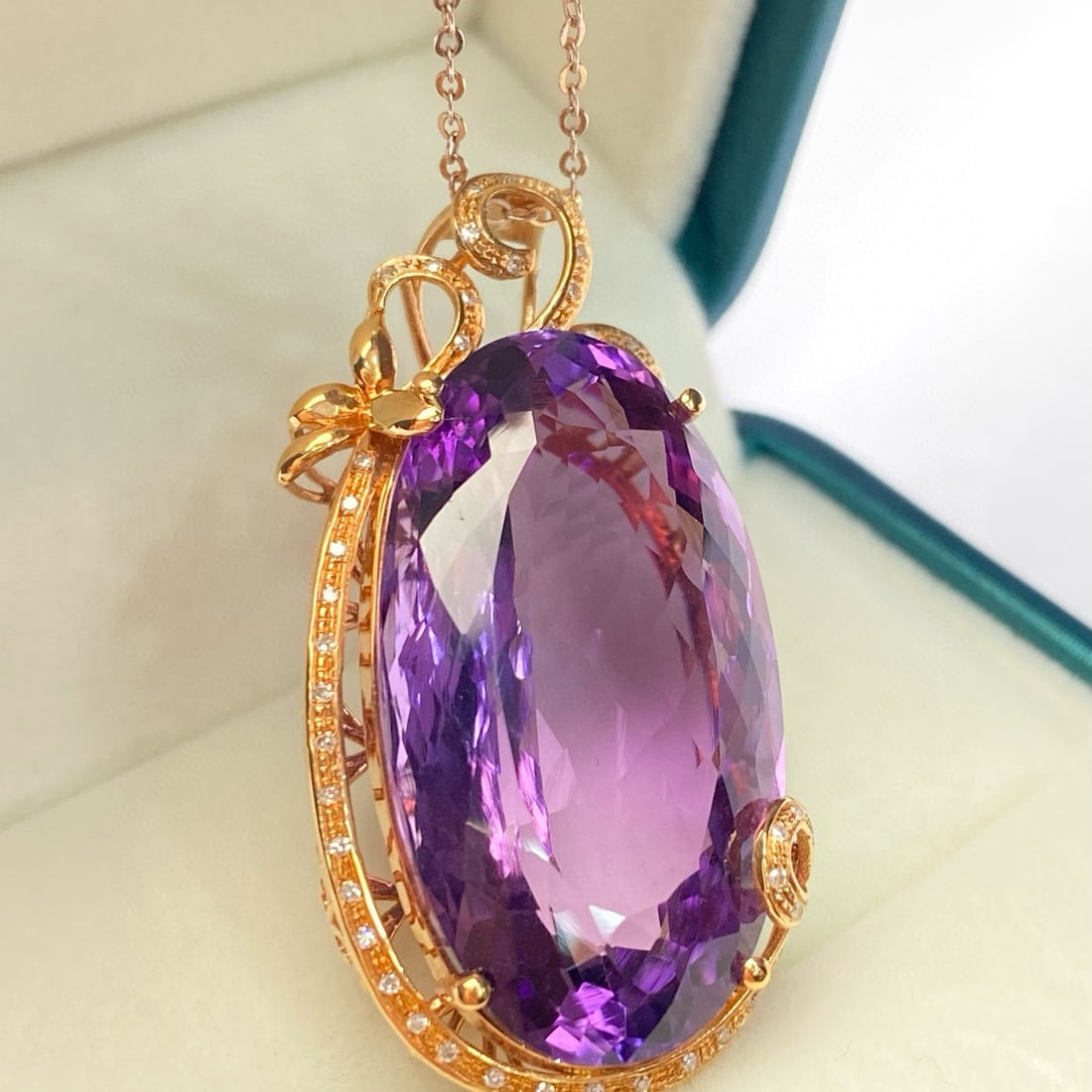14k Gold 33.3 Ct Natural Amethyst & Diamond Pendant( Without Chain ) - 4