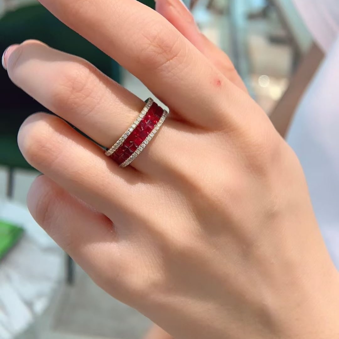 14k Gold 4.4 Ctw Natural Ruby & Diamond Ring - 2