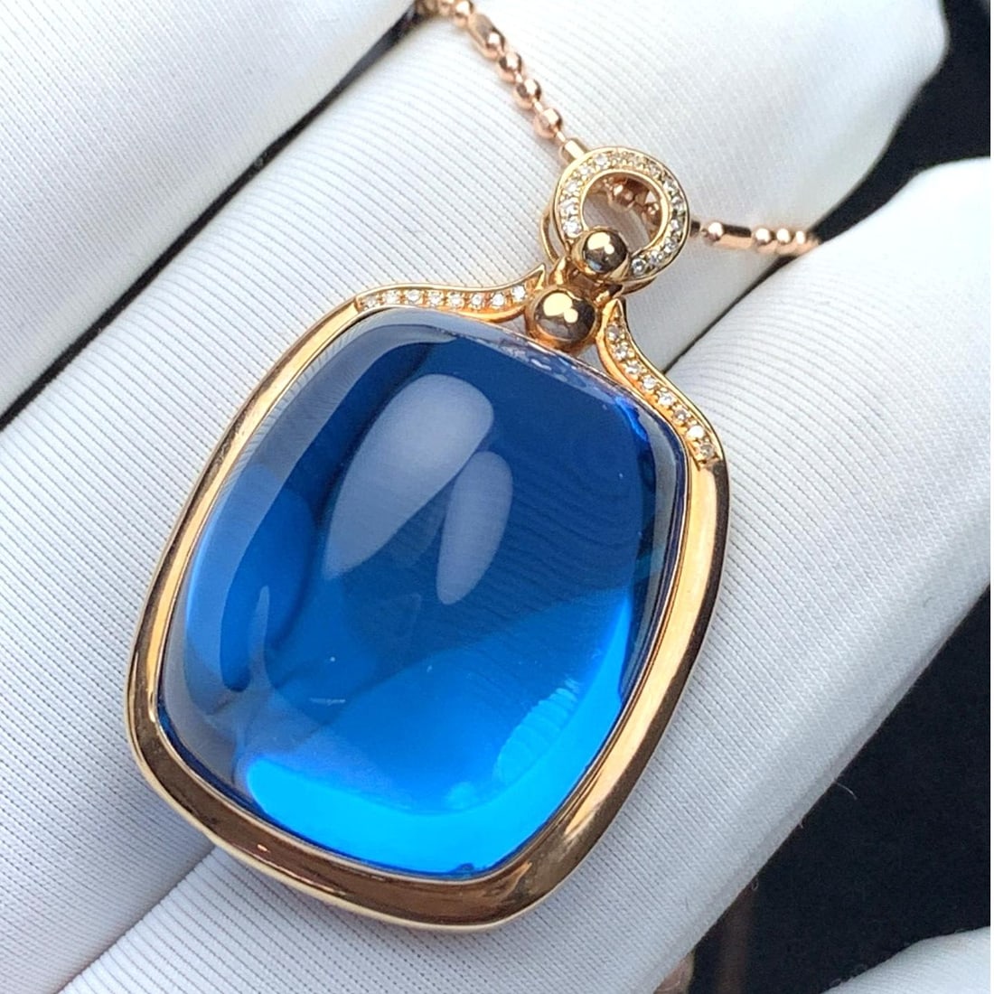 14k Gold 50 Ct Natural Topaz & Diamond Pendant( Without Chain ) - 5