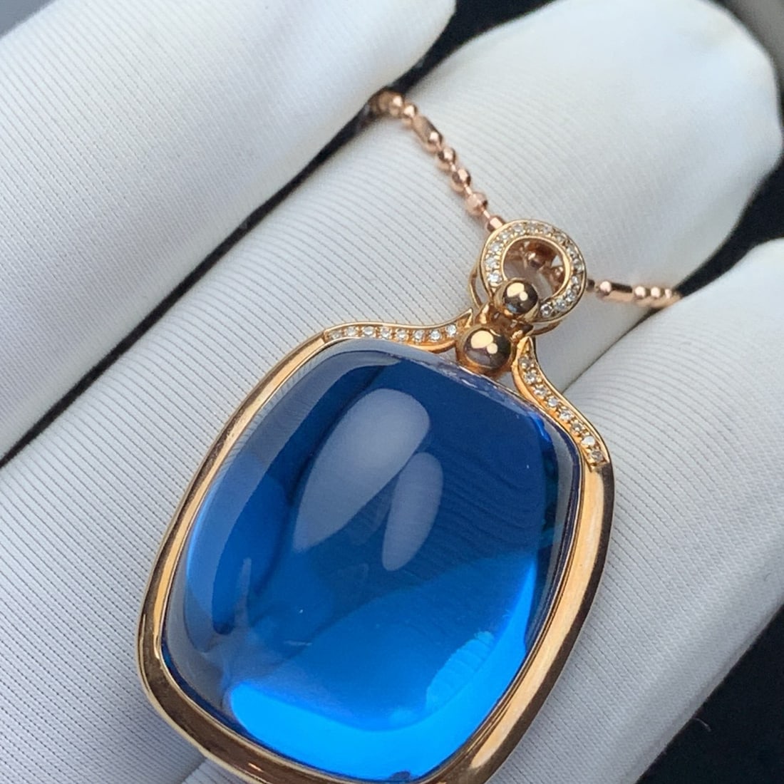 14k Gold 50 Ct Natural Topaz & Diamond Pendant( Without Chain ) - 7