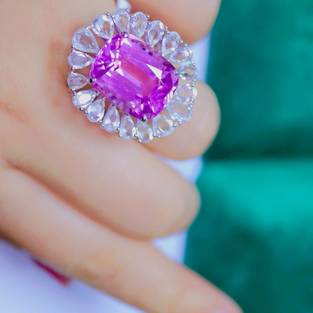 14k Gold 20.03 Ctw Natural Kunzite & Sapphire Ring - 5