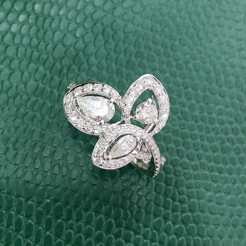 14k Gold 1.11 Ctw Natural H Diamond Ring: Ref:231043156 // gold content:14k gold // ring size:7. 25us // // main gemstone:diamond // shape:pear // carat weight:0. 43ct // clarity grade:vs-si // color:h // treatment:natural // // adjacent