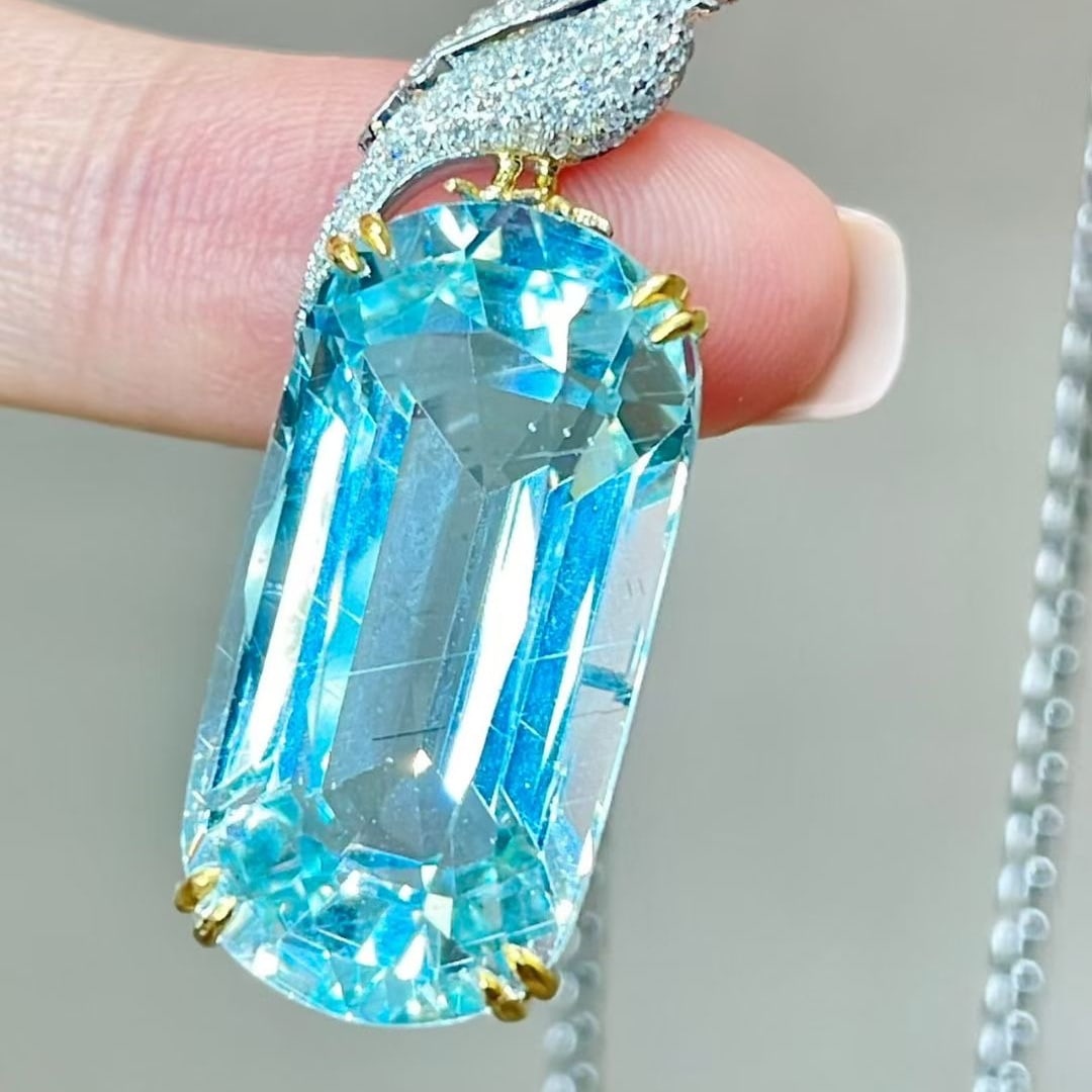 14k Gold 15.2 Ct Natural Aquamarine & Diamond Pendant( Without Chain ) - 5