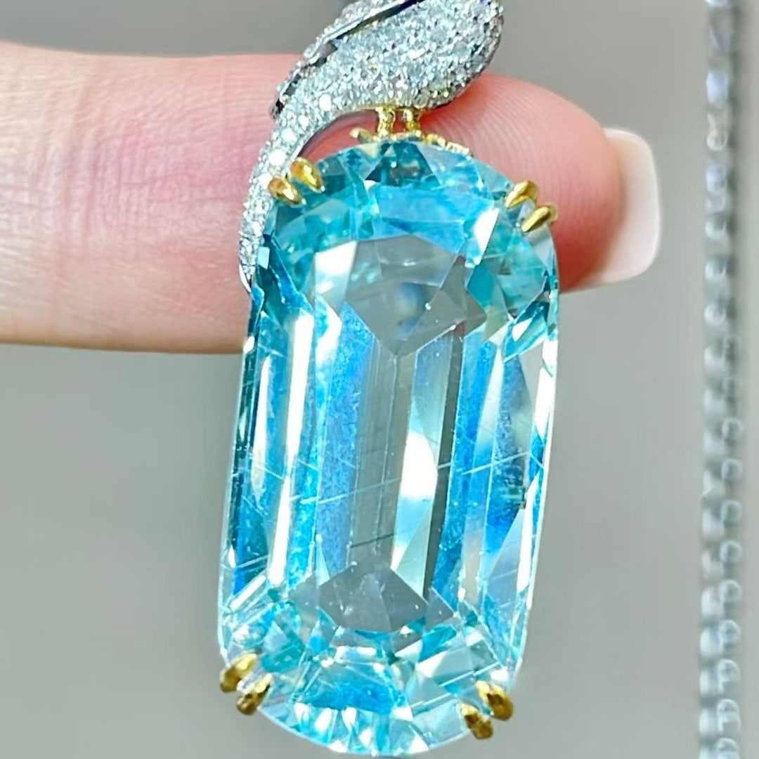 14k Gold 15.2 Ct Natural Aquamarine & Diamond Pendant( Without Chain ) - 6