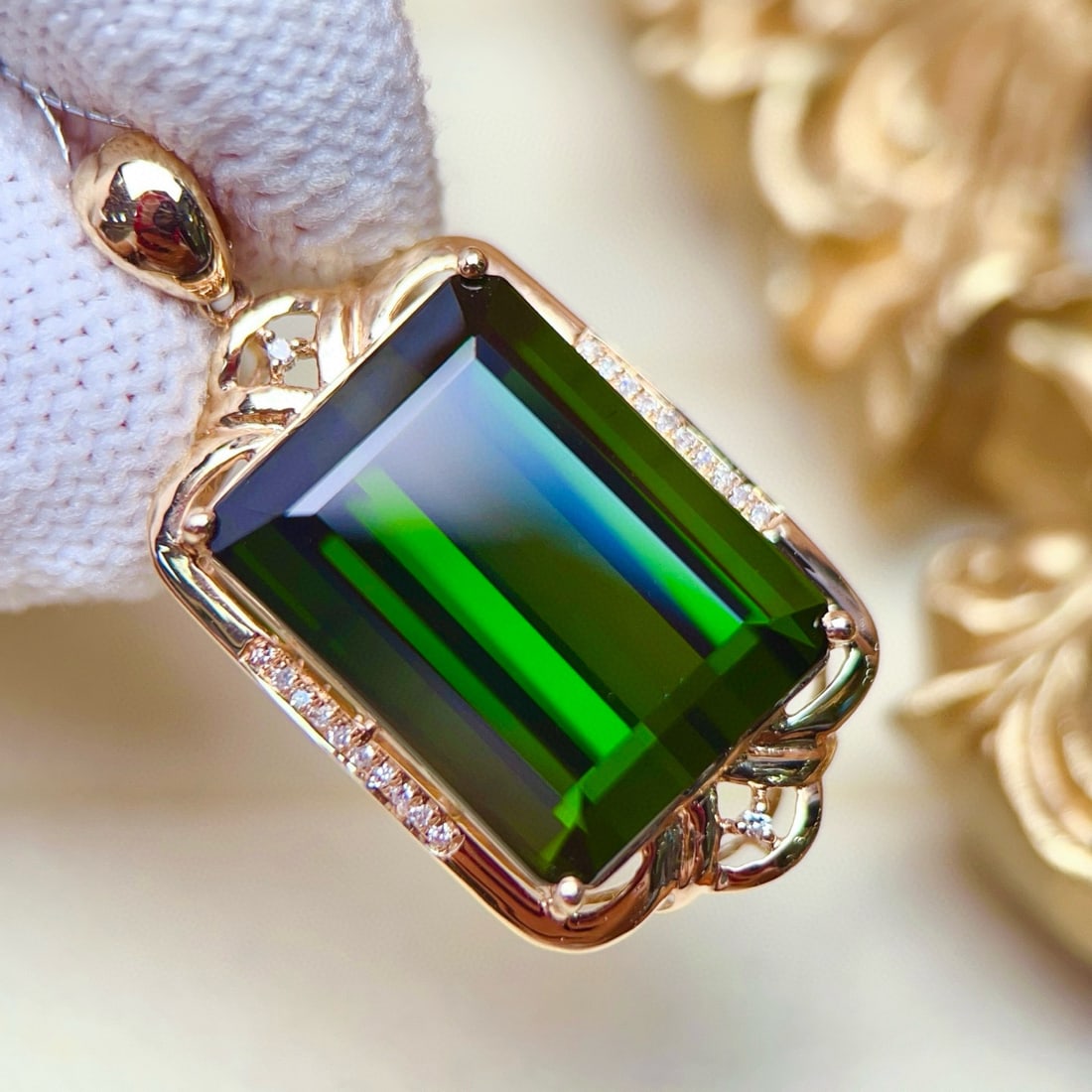 14k Gold 22.12 Ctw Natural Tourmaline & Diamond Pendant( Without Chain ) - 4