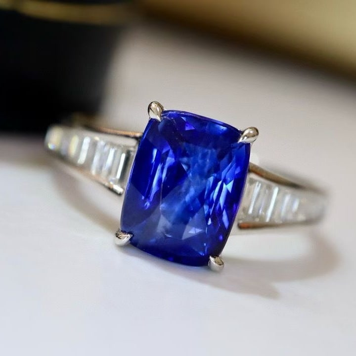 14k Gold 2.61 Ctw Natural Sapphire & Diamond Ring - 3