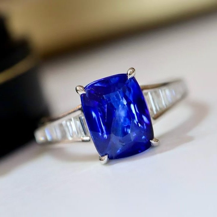 14k Gold 2.61 Ctw Natural Sapphire & Diamond Ring - 4