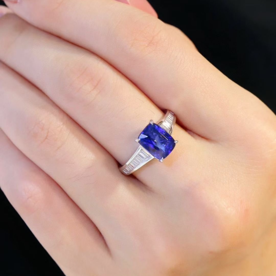 14k Gold 2.61 Ctw Natural Sapphire & Diamond Ring - 6
