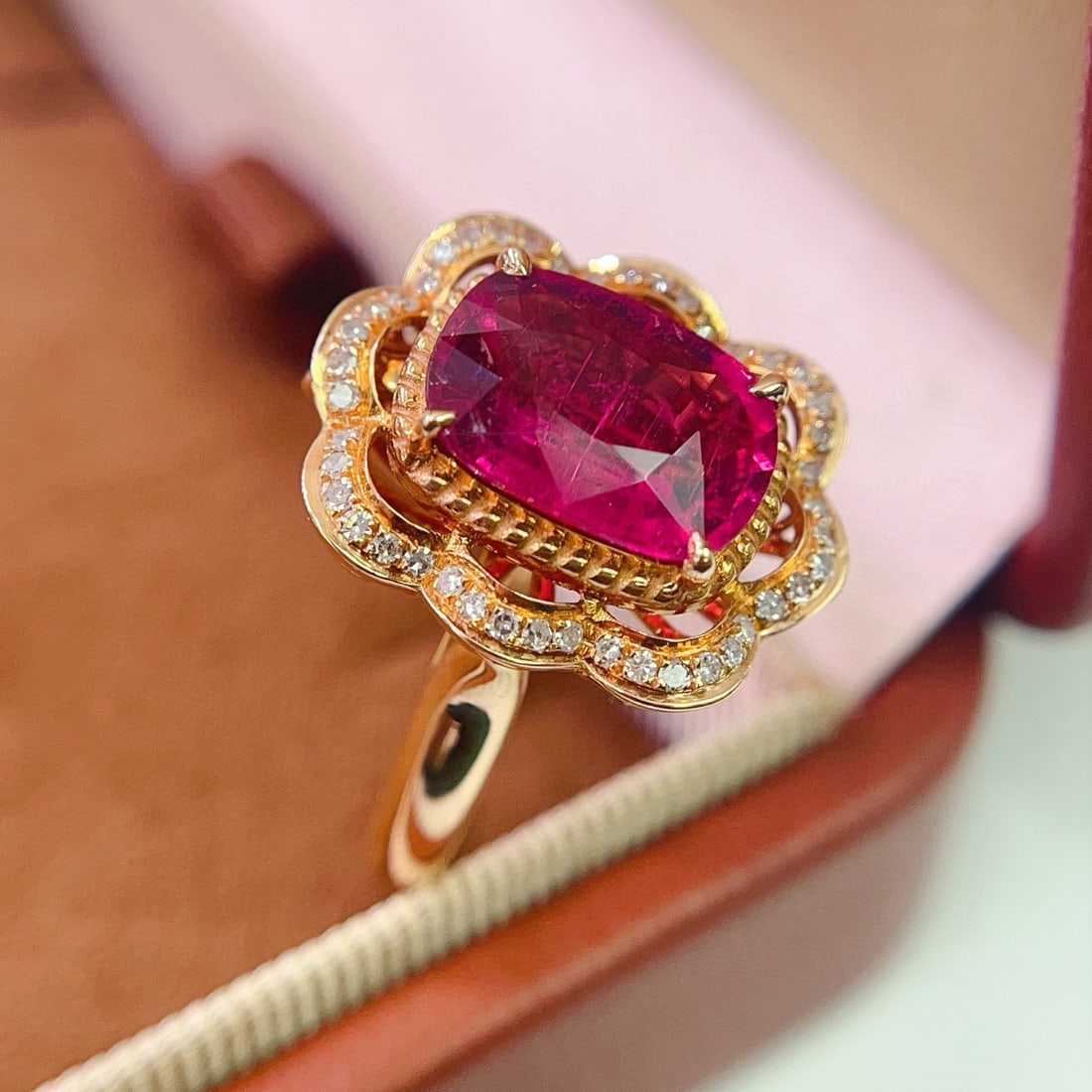 14k Gold 2.55 Ct Vivid Green Natural Tourmaline & Diamond Ring/pendant( Without Chain ) - 2