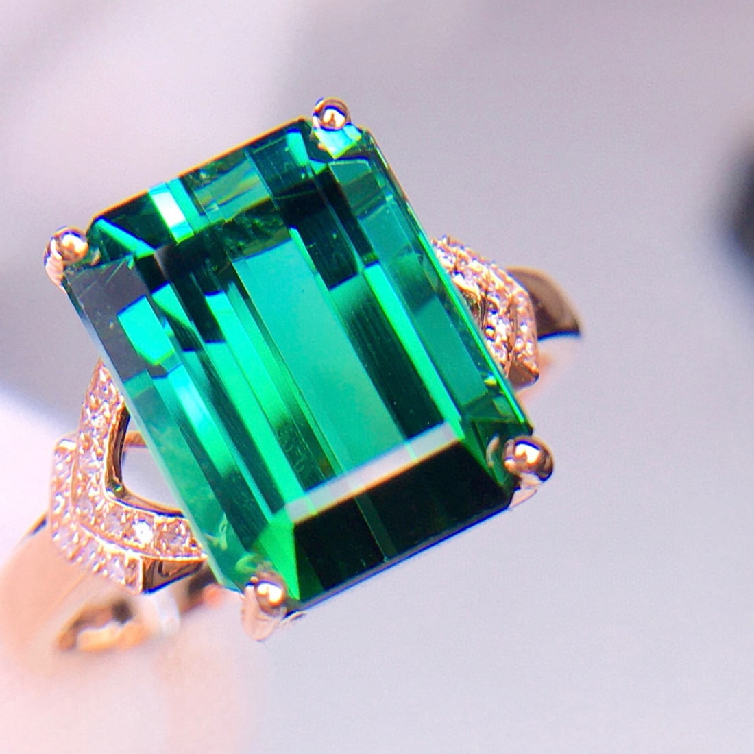14k Gold 5.28 Ct Natural Tourmaline & Diamond Ring - 2
