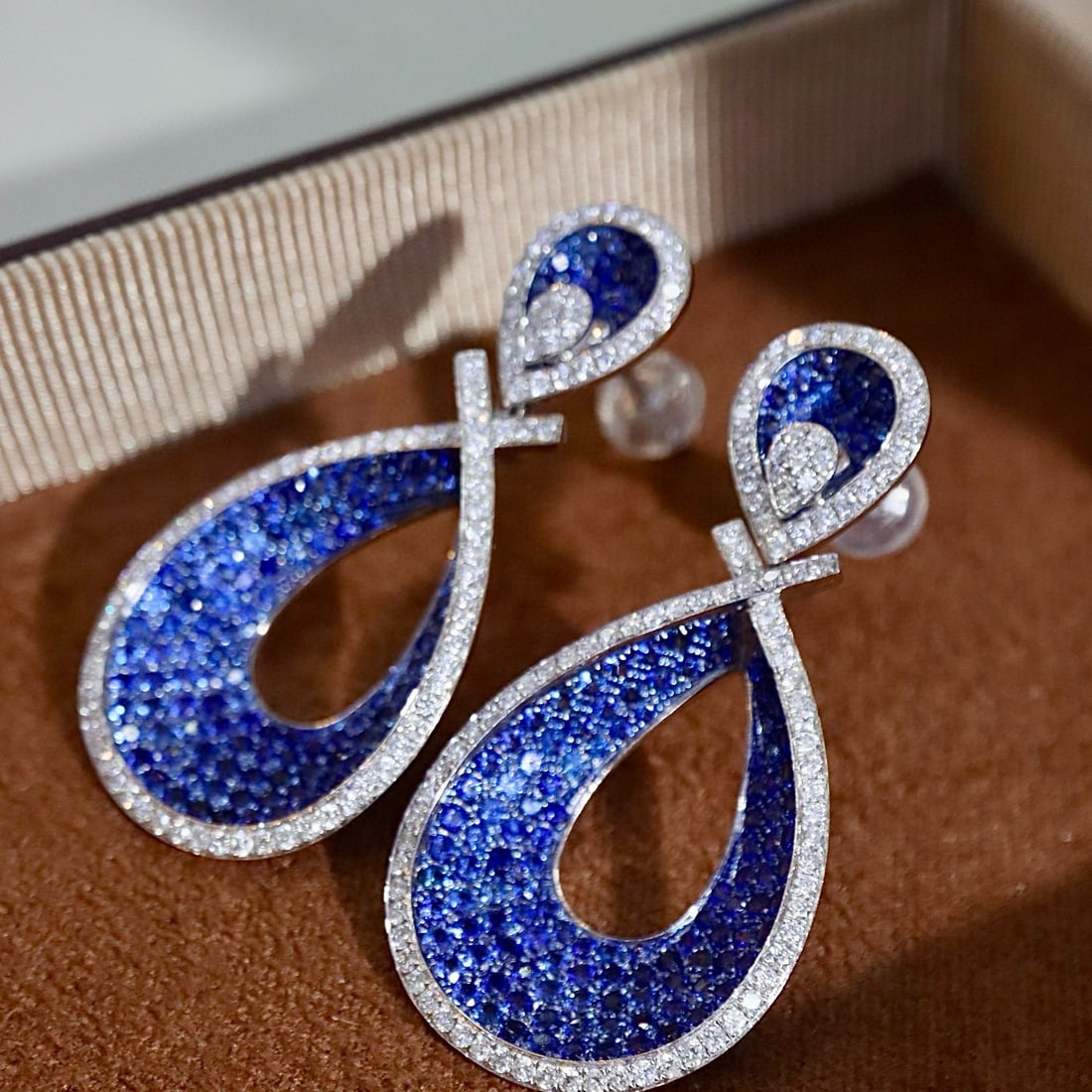 14k Gold 3.70 Ctw Natural Sapphire & Diamond Earrings - 3