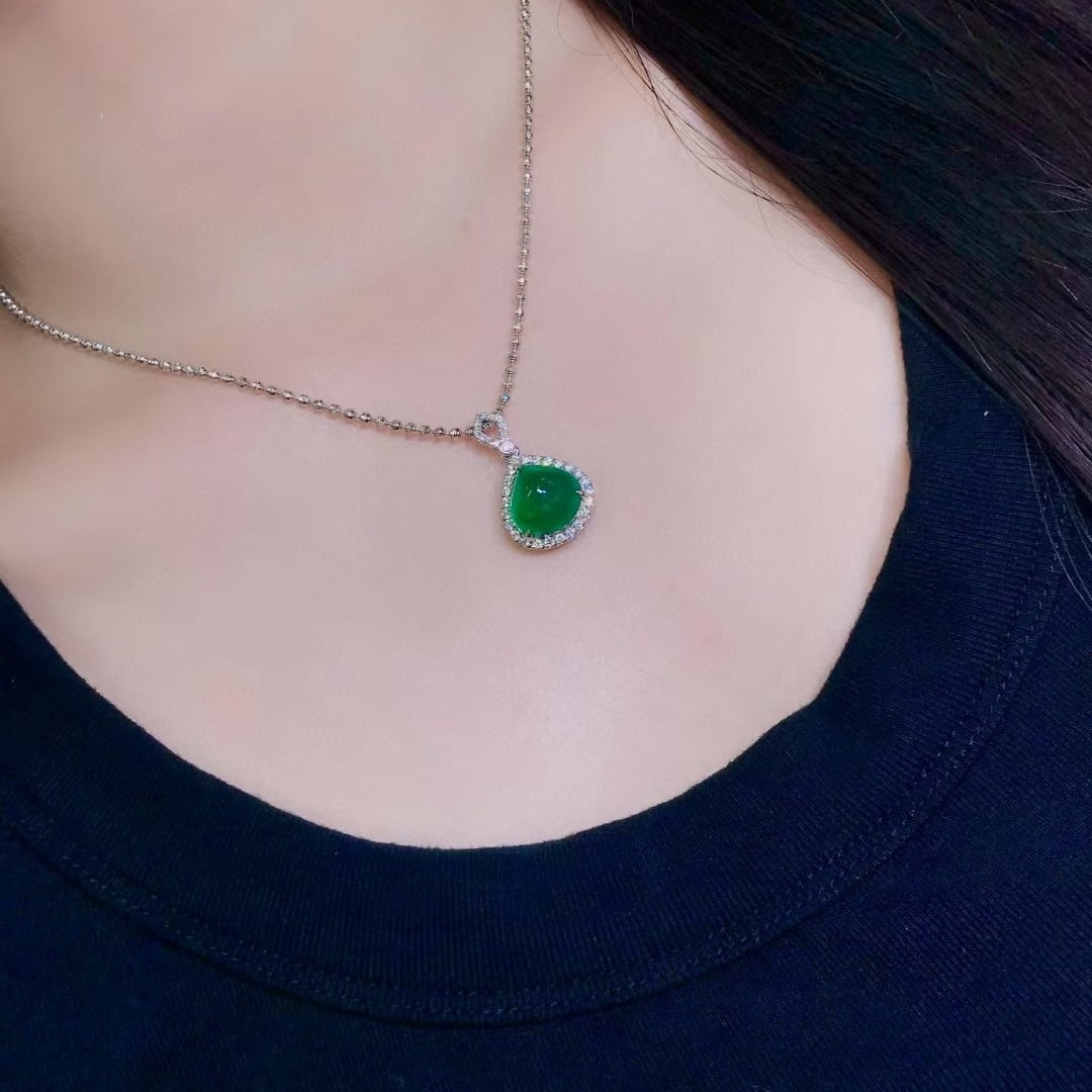 14k Gold 3.7 Ctw Vivid Green Natural Emerald & Diamond Pendant( Without Chain ) - 6