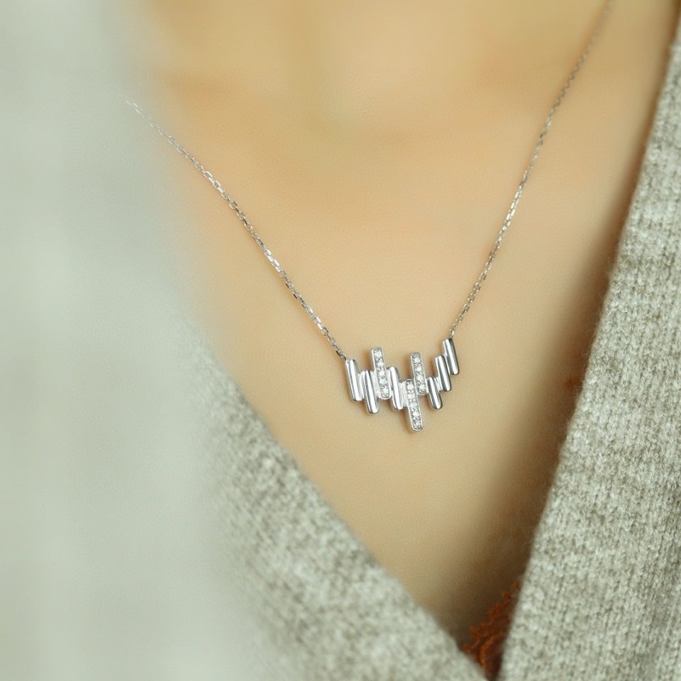 14k Gold 0.15 Ct Natural H Diamond Necklace - 6