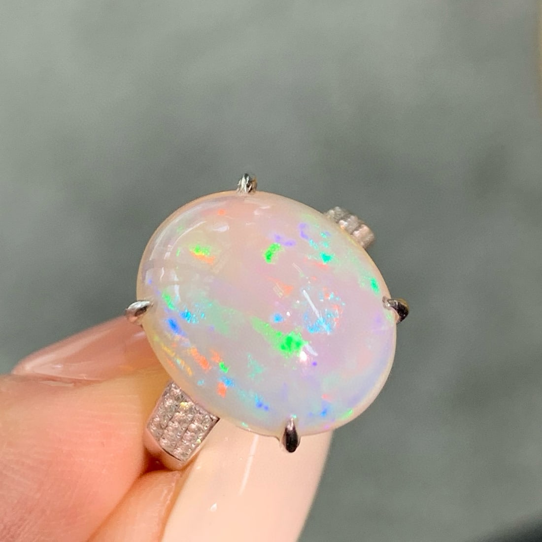 14k Gold 5.8 Ct Natural Opal & Diamond Ring - 6