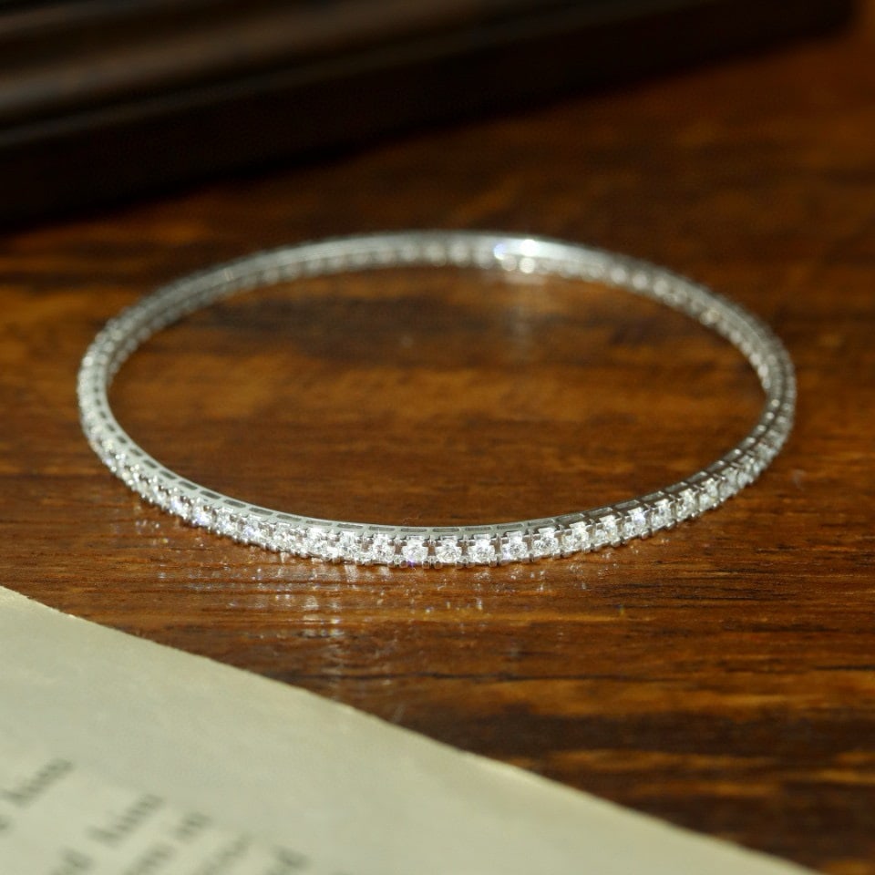 14k Gold 2.9 Ct Natural H Diamond Bangle - 2
